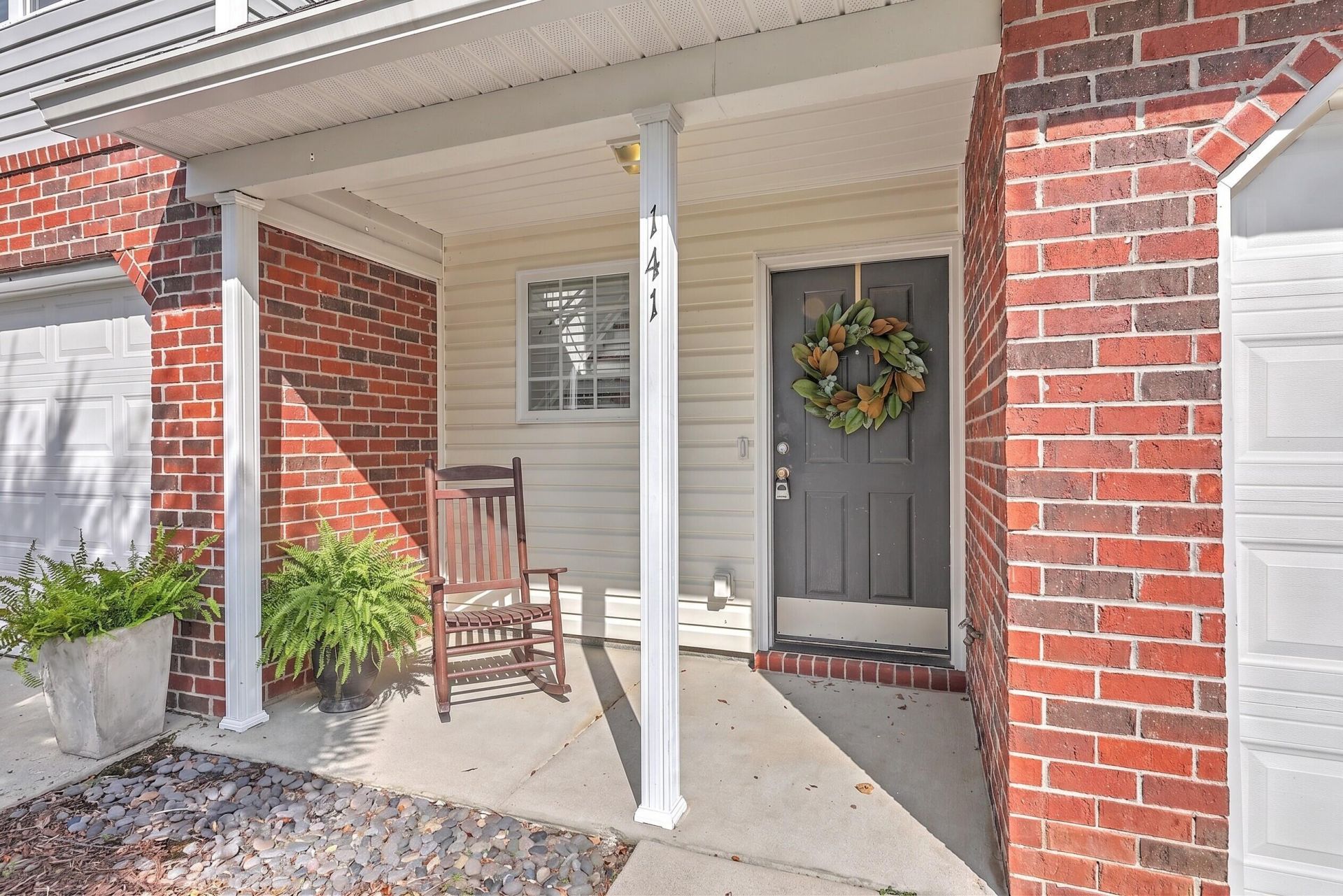 141 Darcy Avenue Photo 5