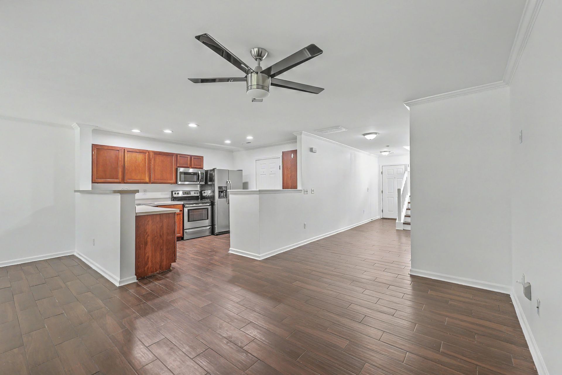 141 Darcy Avenue Photo 9
