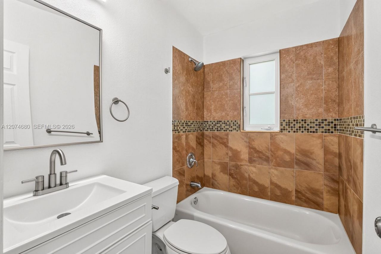 447 Blue Rd, Coral Gables, FL 33146 Photo
