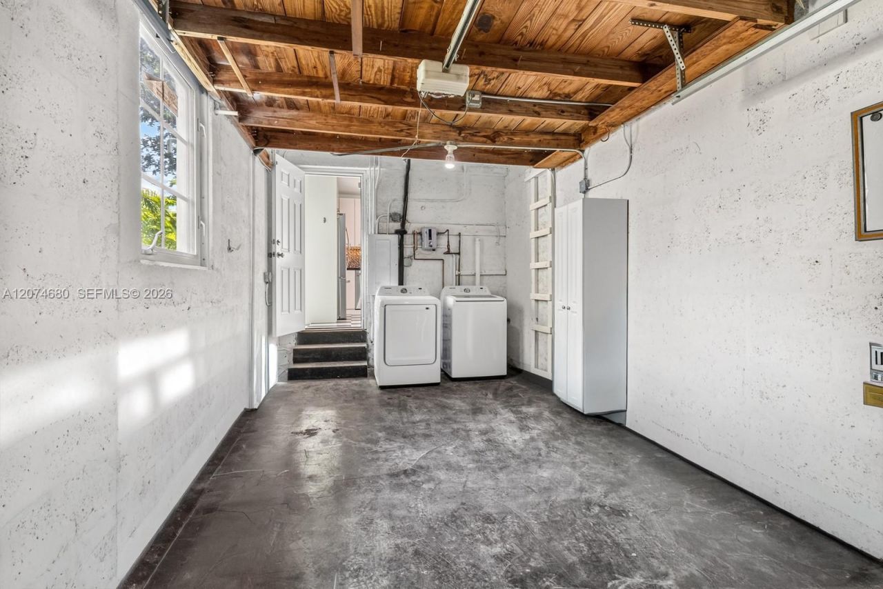 447 Blue Rd, Coral Gables, FL 33146 Photo