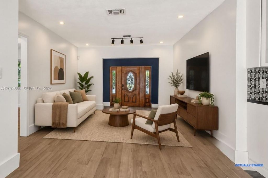 447 Blue Rd, Coral Gables, FL 33146 Photo