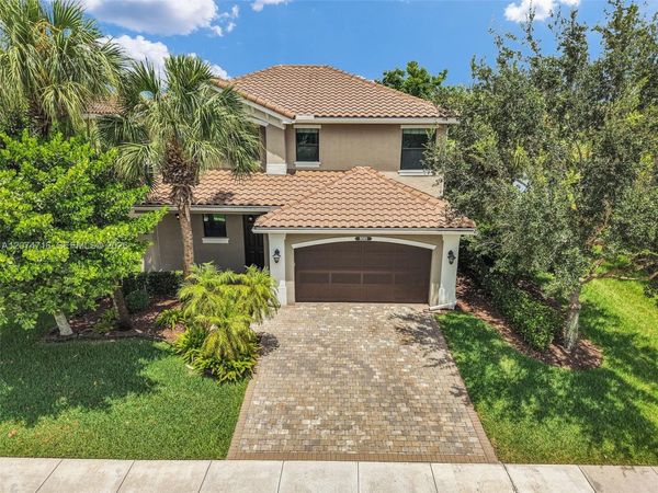 8089 Ironstone Dr , Delray Beach, FL 33446