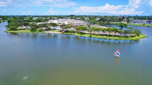 128 Norwich F, West Palm Beach, FL 33417 Photo