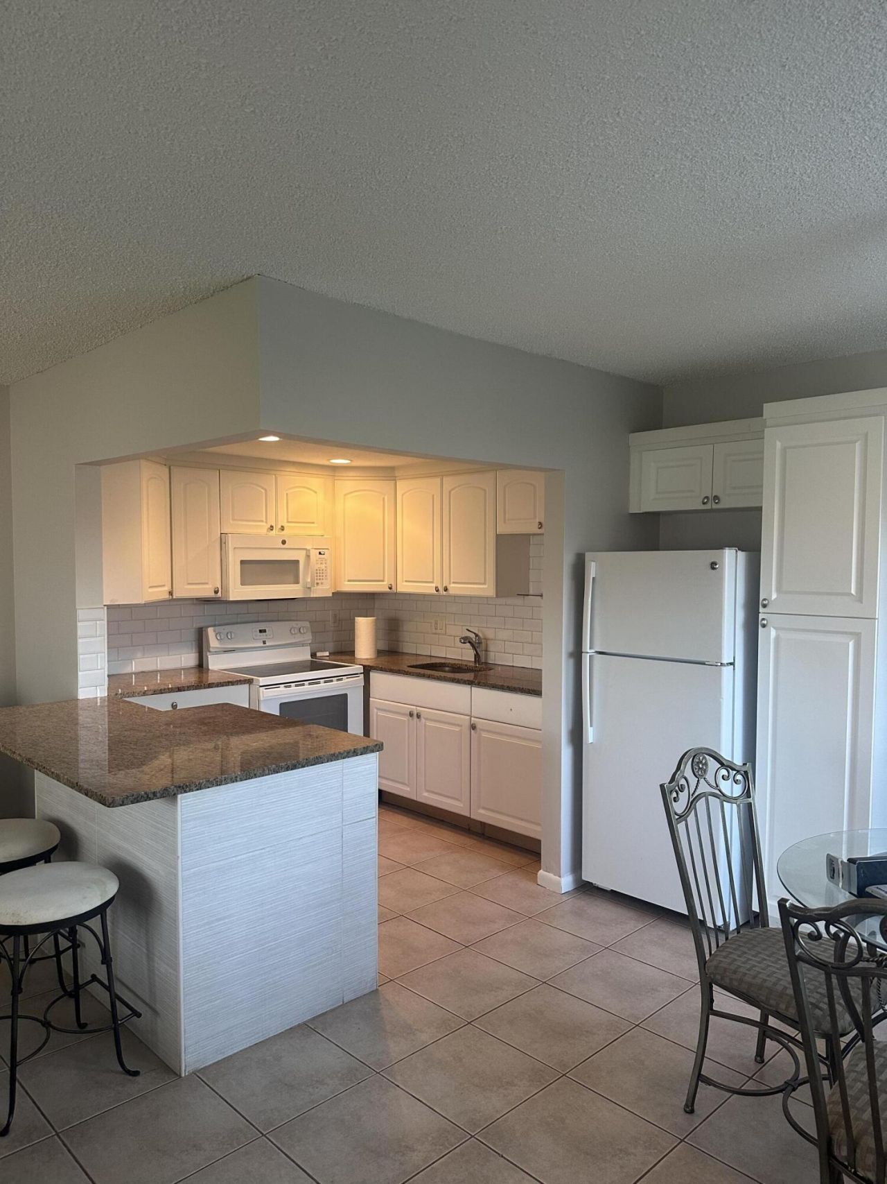 128 Norwich F, West Palm Beach, FL 33417 Photo