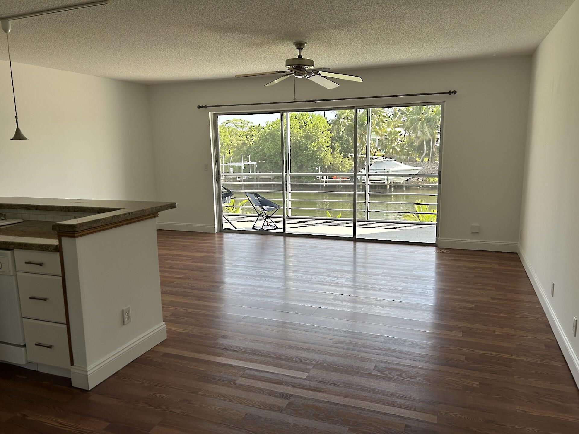 342 Southwind Drive, Unit 203, North Palm Beach, FL 33408 Photo