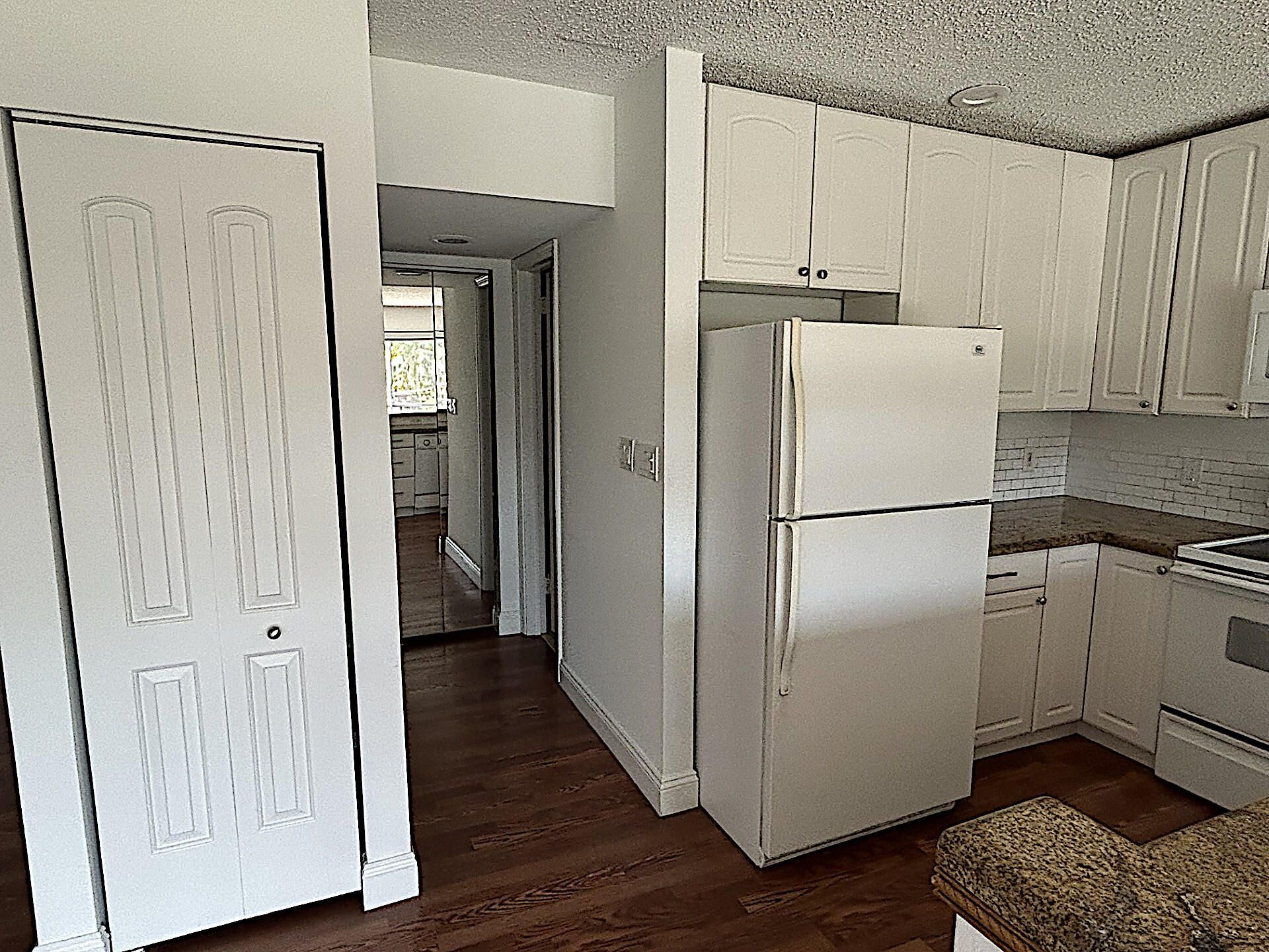 342 Southwind Drive, Unit 203, North Palm Beach, FL 33408 Photo
