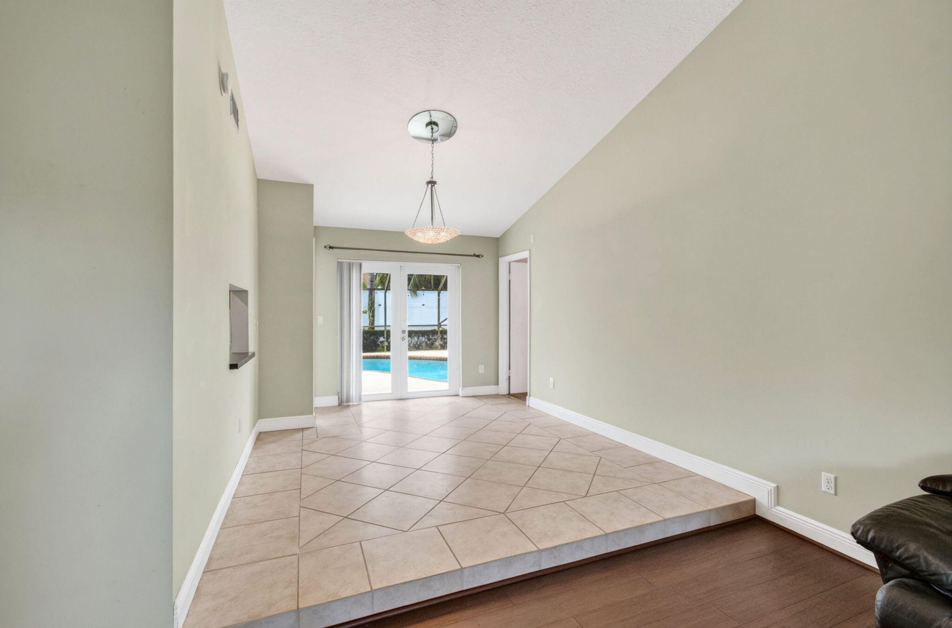 586 NW 45th Way, Delray Beach, FL 33445 Photo