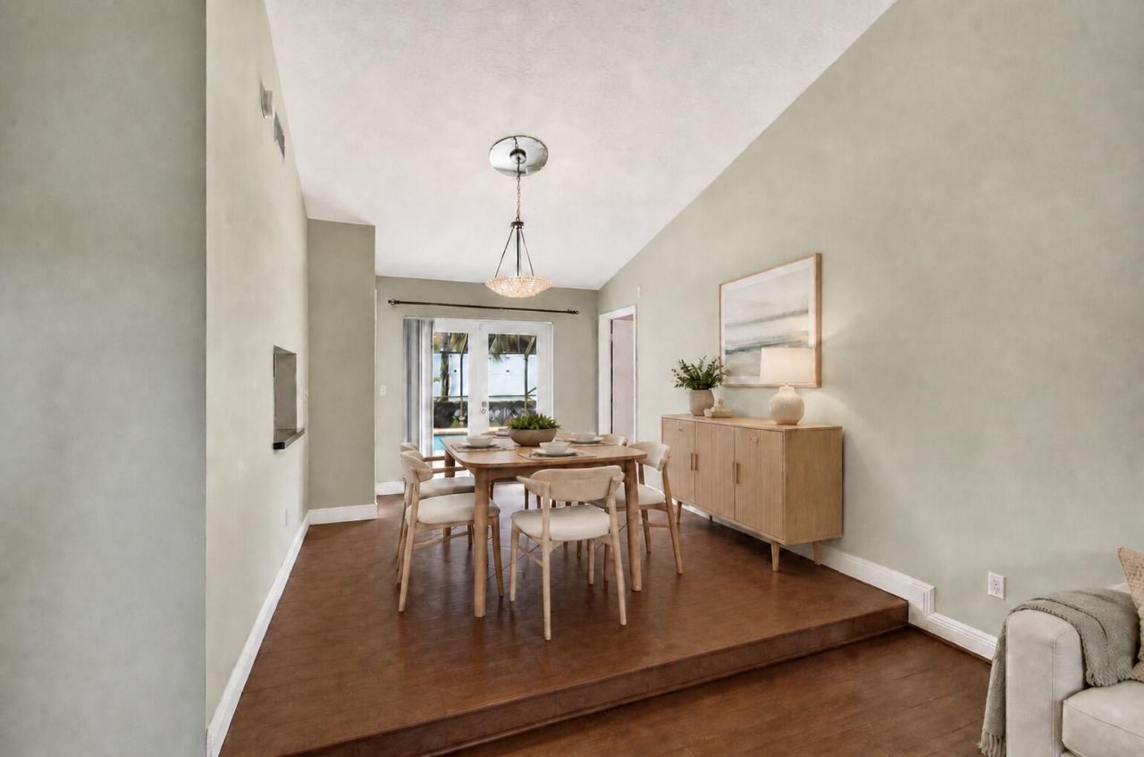 586 NW 45th Way, Delray Beach, FL 33445 Photo