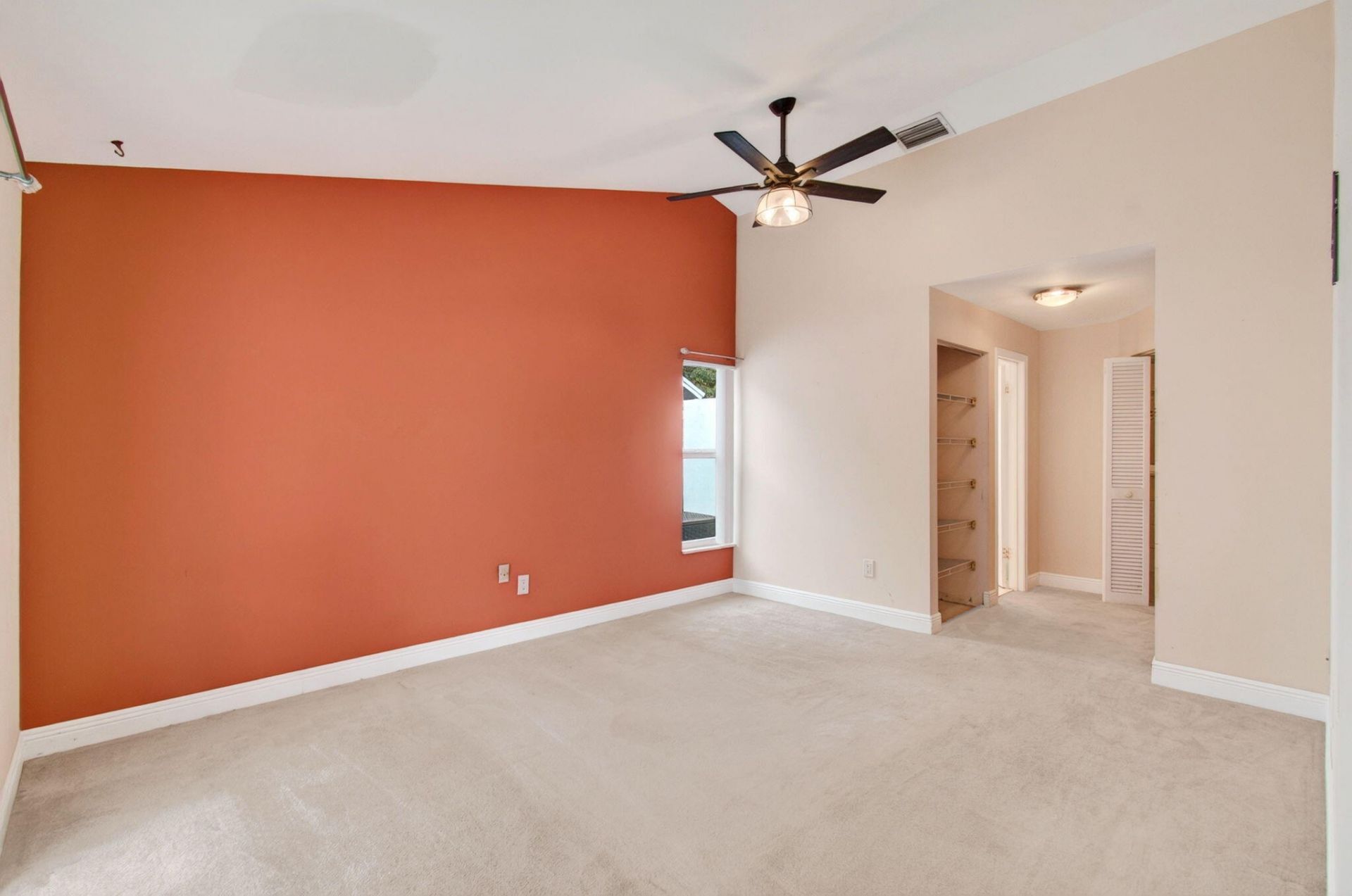 586 NW 45th Way, Delray Beach, FL 33445 Photo