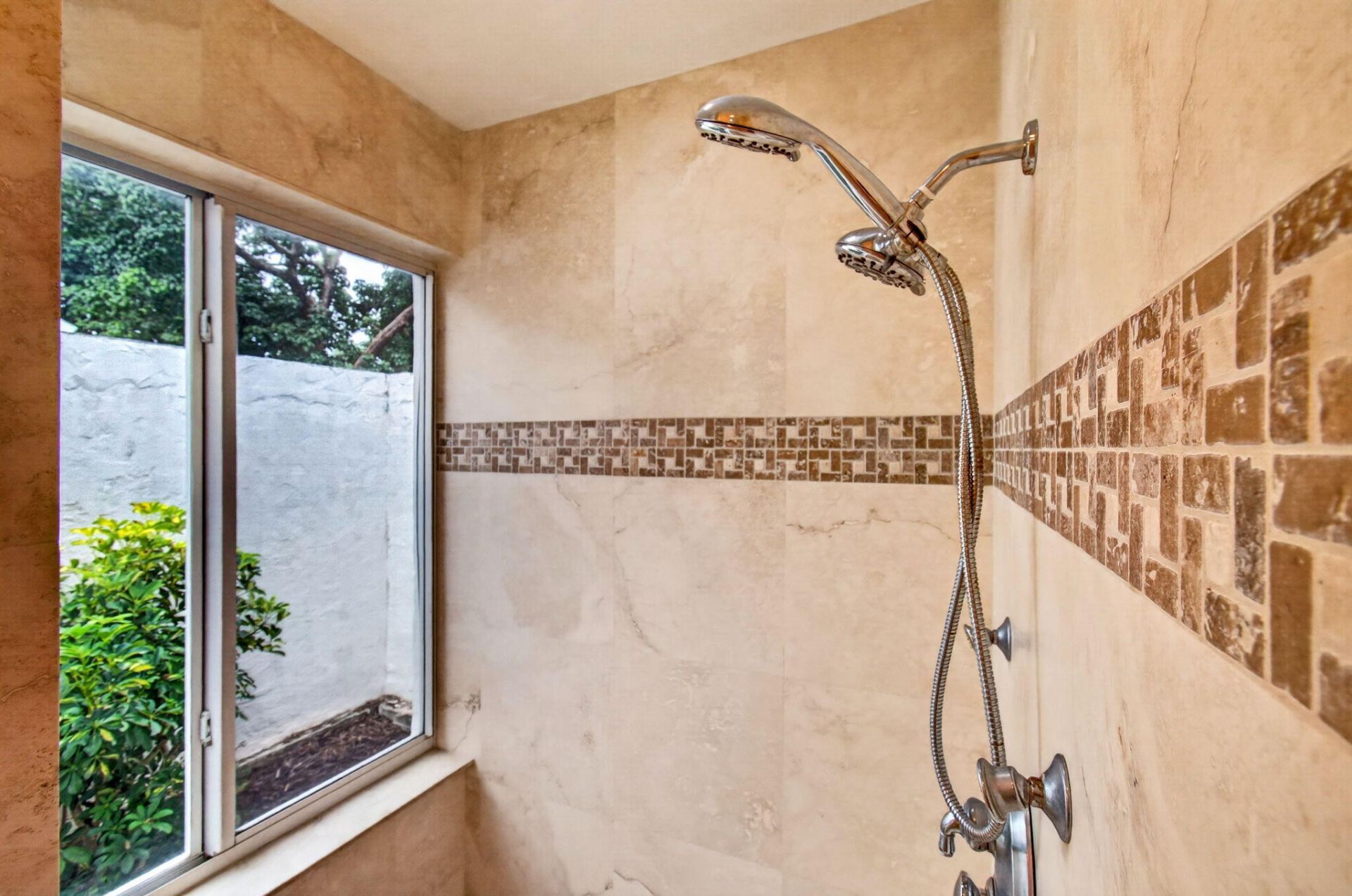 586 NW 45th Way, Delray Beach, FL 33445 Photo