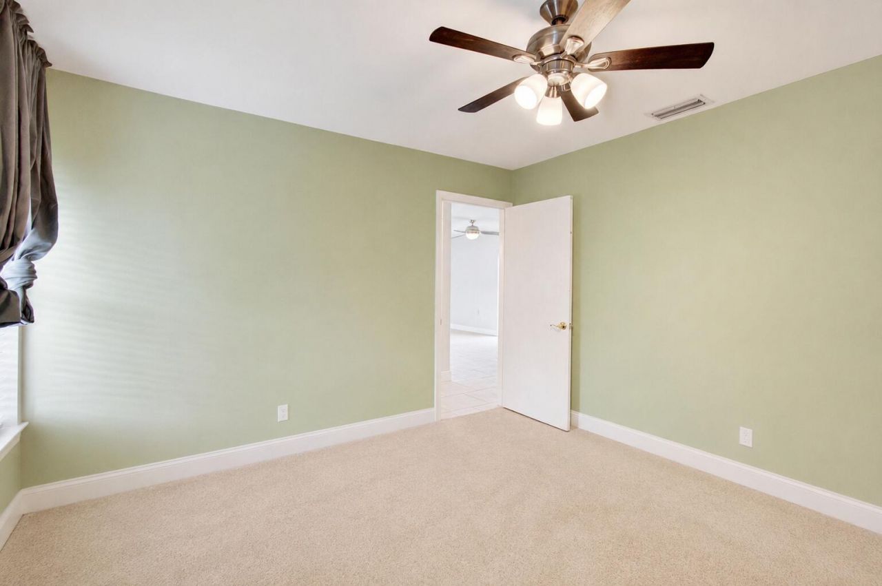 586 NW 45th Way, Delray Beach, FL 33445 Photo