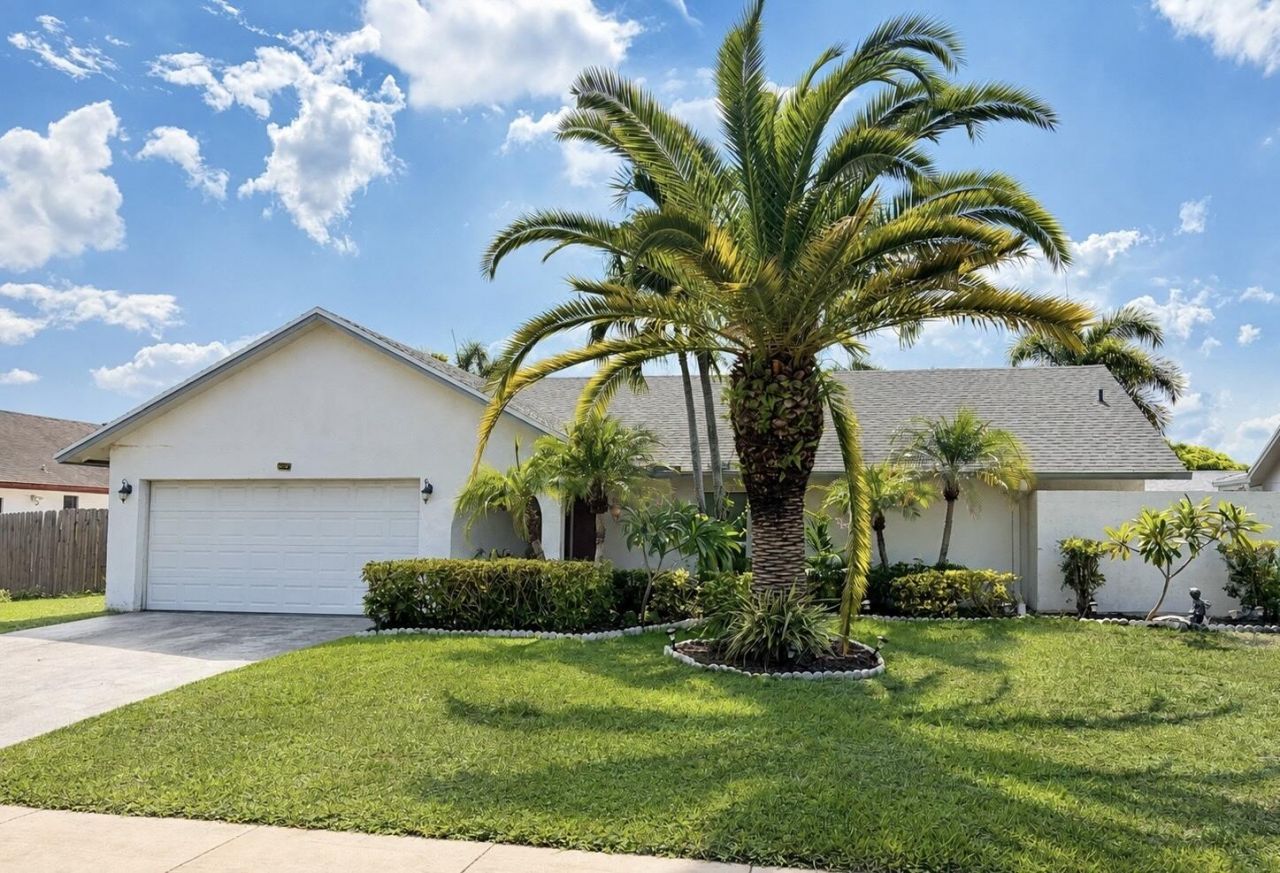586 NW 45th Way, Delray Beach, FL 33445 Photo