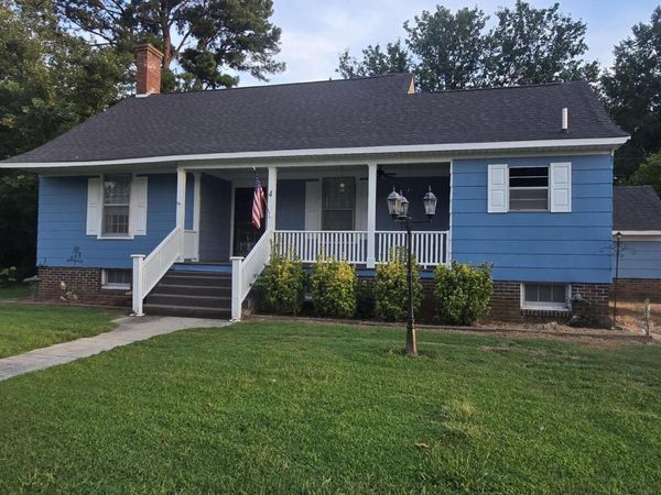 4 Farwell Street , Jackson, TN 38301