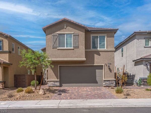 6822 Greensmen Avenue, Las Vegas, NV 89156