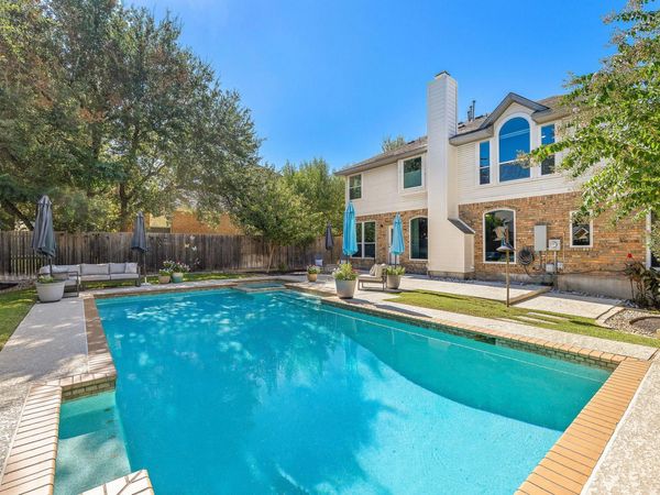 3712 Royal Port Rush DR, Round Rock, TX 78664