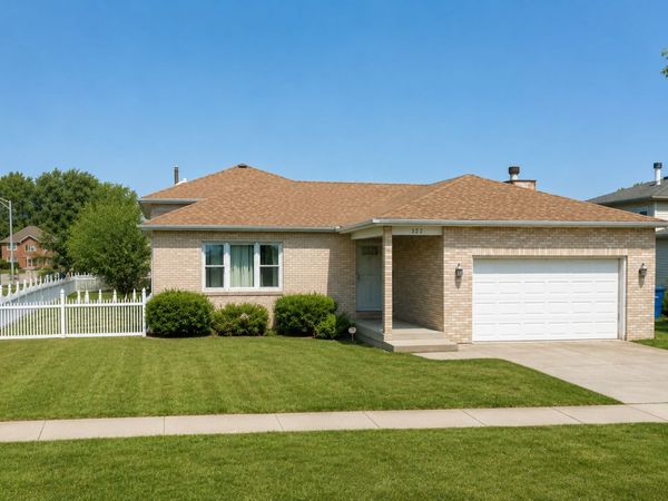 322 Central Avenue , Matteson, IL 60443