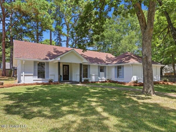 104 Cedar Court, Madison, MS 39110