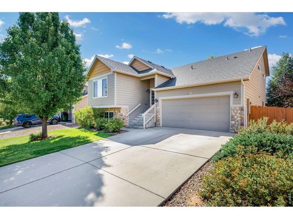 627 Stoney Brook Rd, Fort Collins, CO 80525