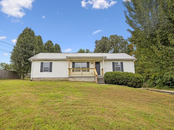 7907 Crossroads Dr , Lyles, TN 37098