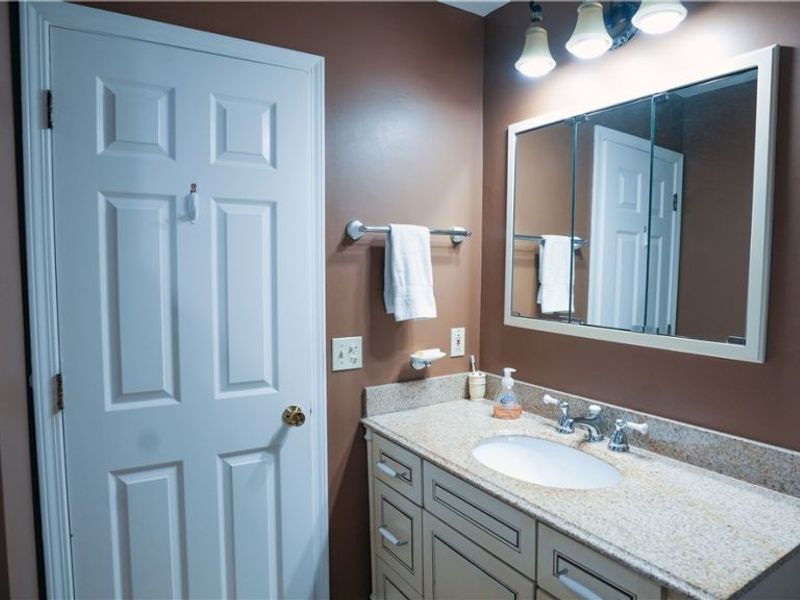 8154 Glenwood Avenue, Boardman, OH 44512 Photo 30