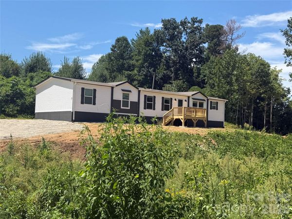 66 Neely Drive , Hendersonville, NC 28792