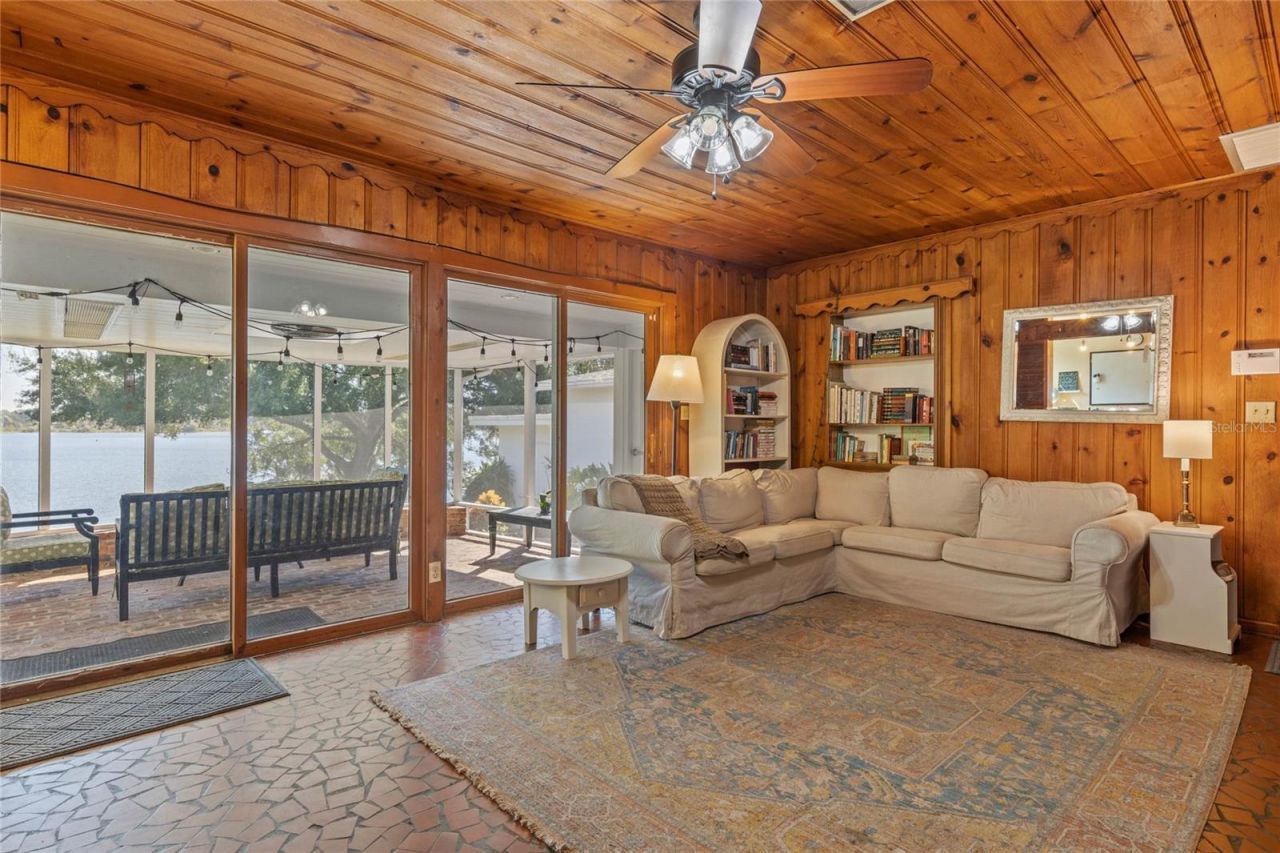 694 Lake Otis Drive Se, Winter Haven, FL 33880 Photo
