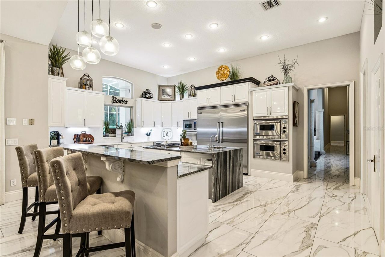 950 Sweetwater Club Boulevard, Longwood, FL 32779 Photo