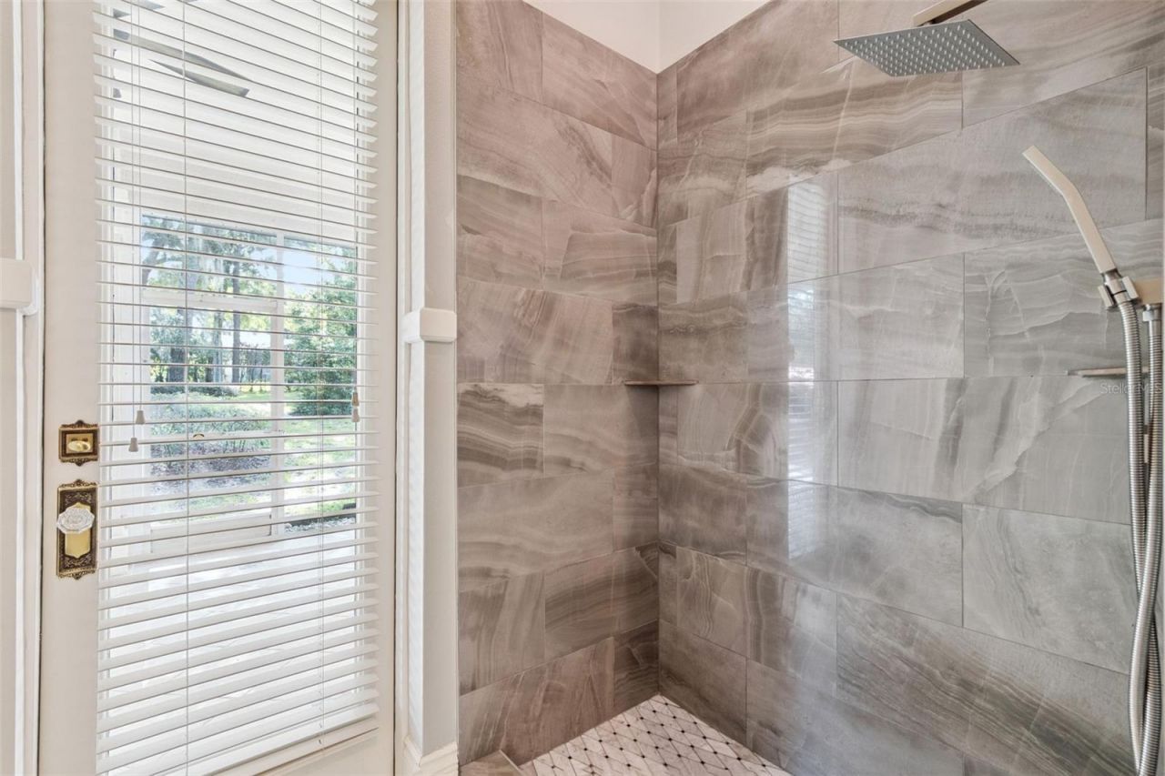 950 Sweetwater Club Boulevard, Longwood, FL 32779 Photo