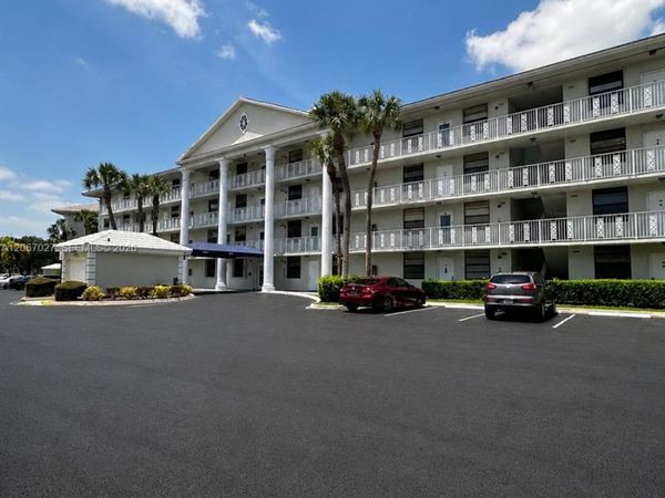 1719 Whitehall Dr, Unit 105, Davie, FL 33324
