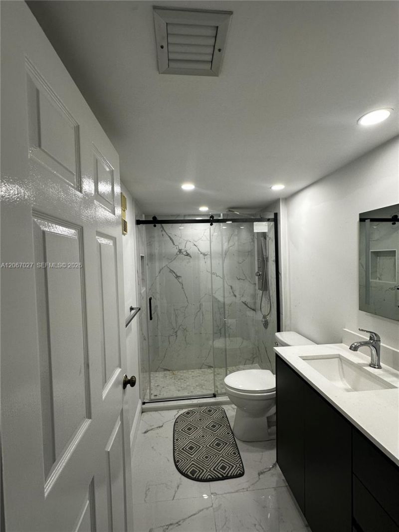 1719 Whitehall Dr , Unit 105, Davie, FL 33324 Photo