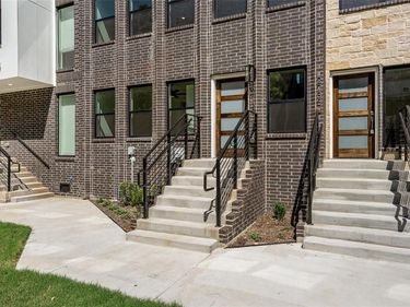 2737 Azalea Park Circle, Fort Worth, TX 76107