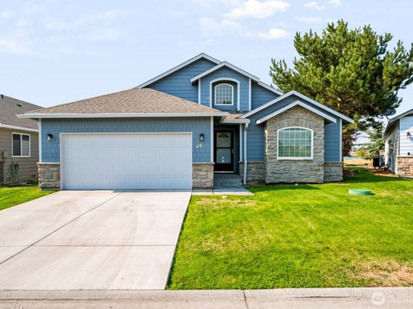 1300 W Marina Drive, Unit 26, Moses Lake, WA 98837