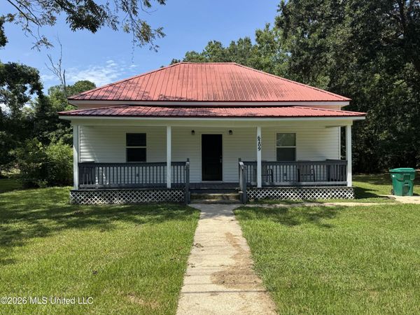 6209 Elder Ferry Road, Moss Point, MS 39563