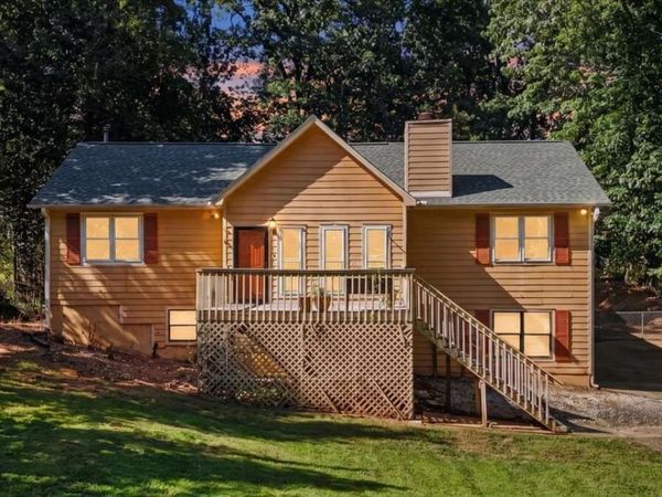 2276 Mohawk Trail, Acworth, GA 30102