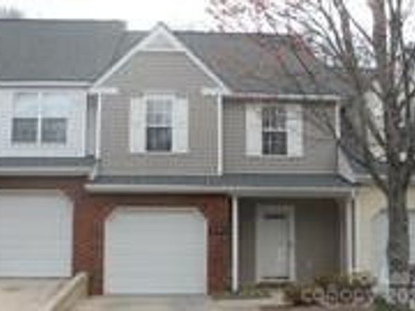 8763 Robinson Forest Drive , Charlotte, NC 28277