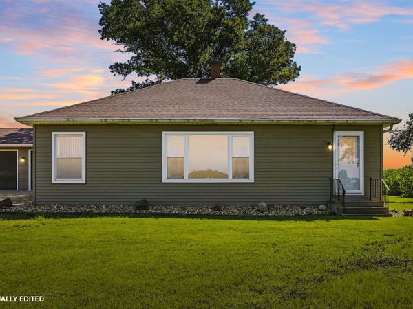 8124 Logan Avenue, Waterloo, IA 50703