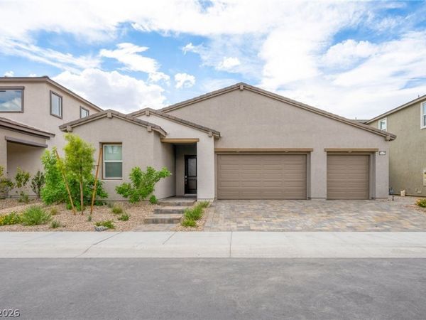 10405 Diana Summit Street, Las Vegas, NV 89143