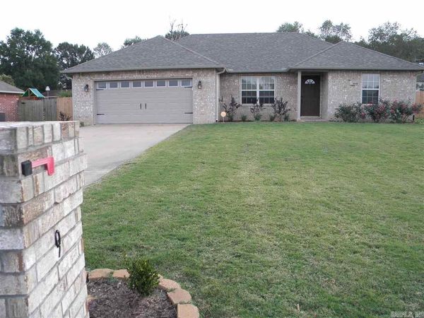 9 Rebecca Lane, Searcy, AR 72143