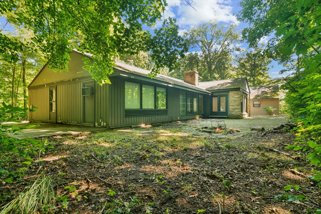 3195 Deerfield Road, Riverwoods, IL 60015 Main Photo