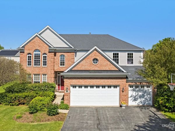 1164 Dorr Drive , Sugar Grove, IL 60554