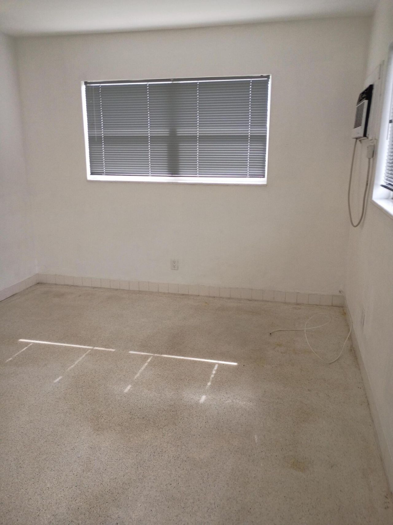 2724 NE 32nd Street, Unit 6, Fort Lauderdale, FL 33306 Photo
