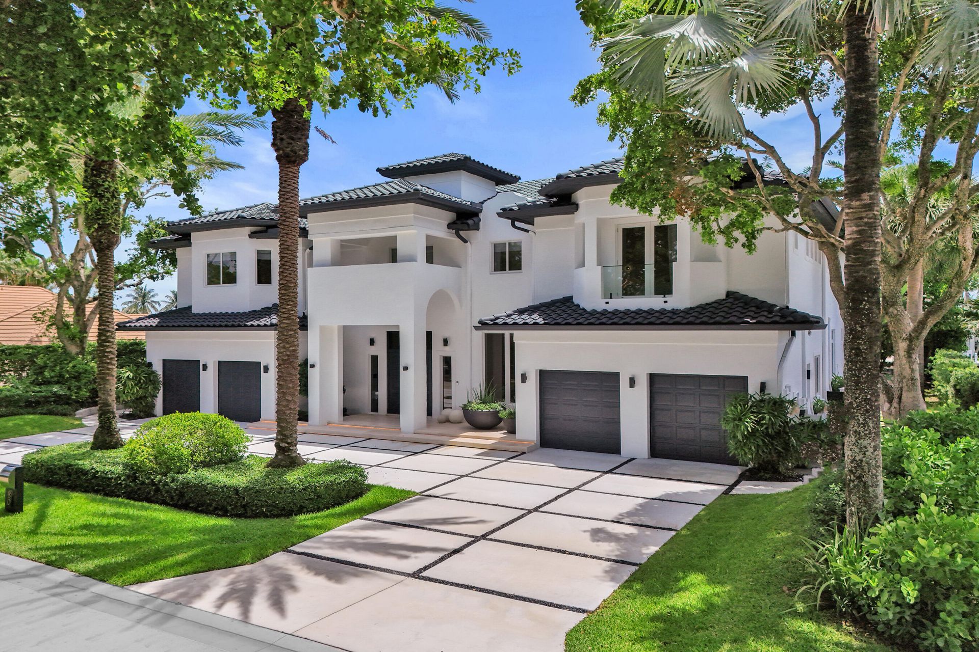 30 S Compass Drive, Fort Lauderdale, FL 33308 Photo