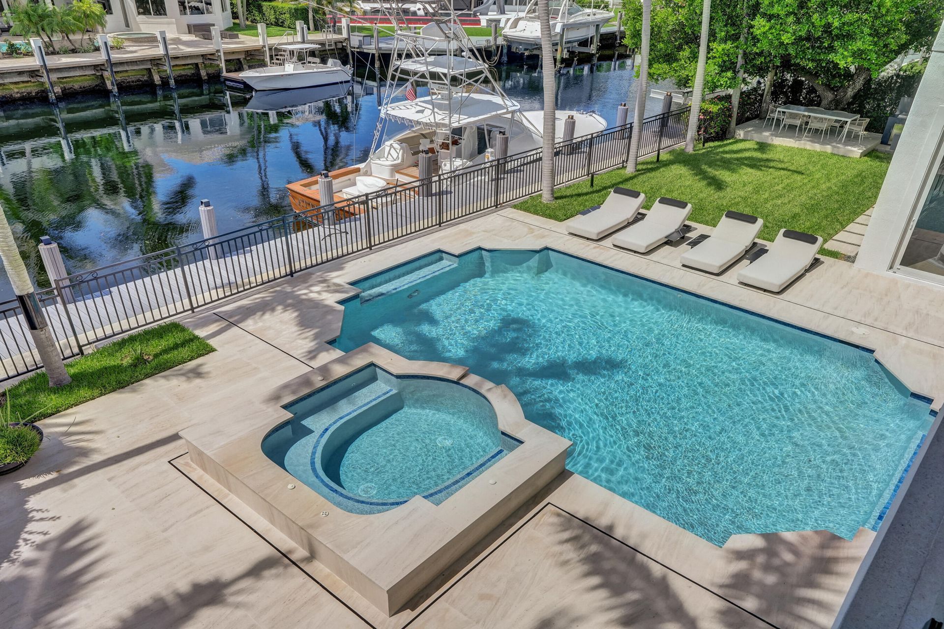 30 S Compass Drive, Fort Lauderdale, FL 33308 Photo