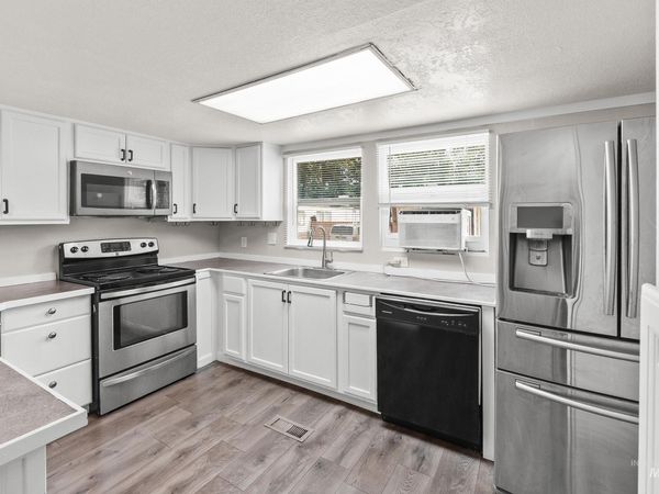 4620 N Pierce Park Ln, Unit #9, Boise, ID 83714