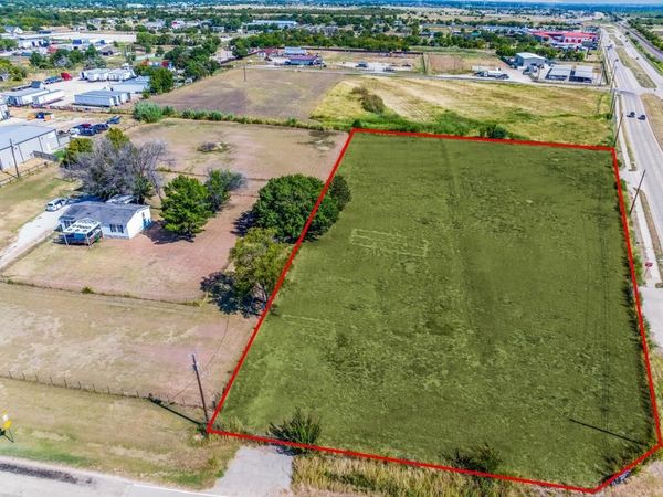 17503 Matany Road , Justin, TX 76247