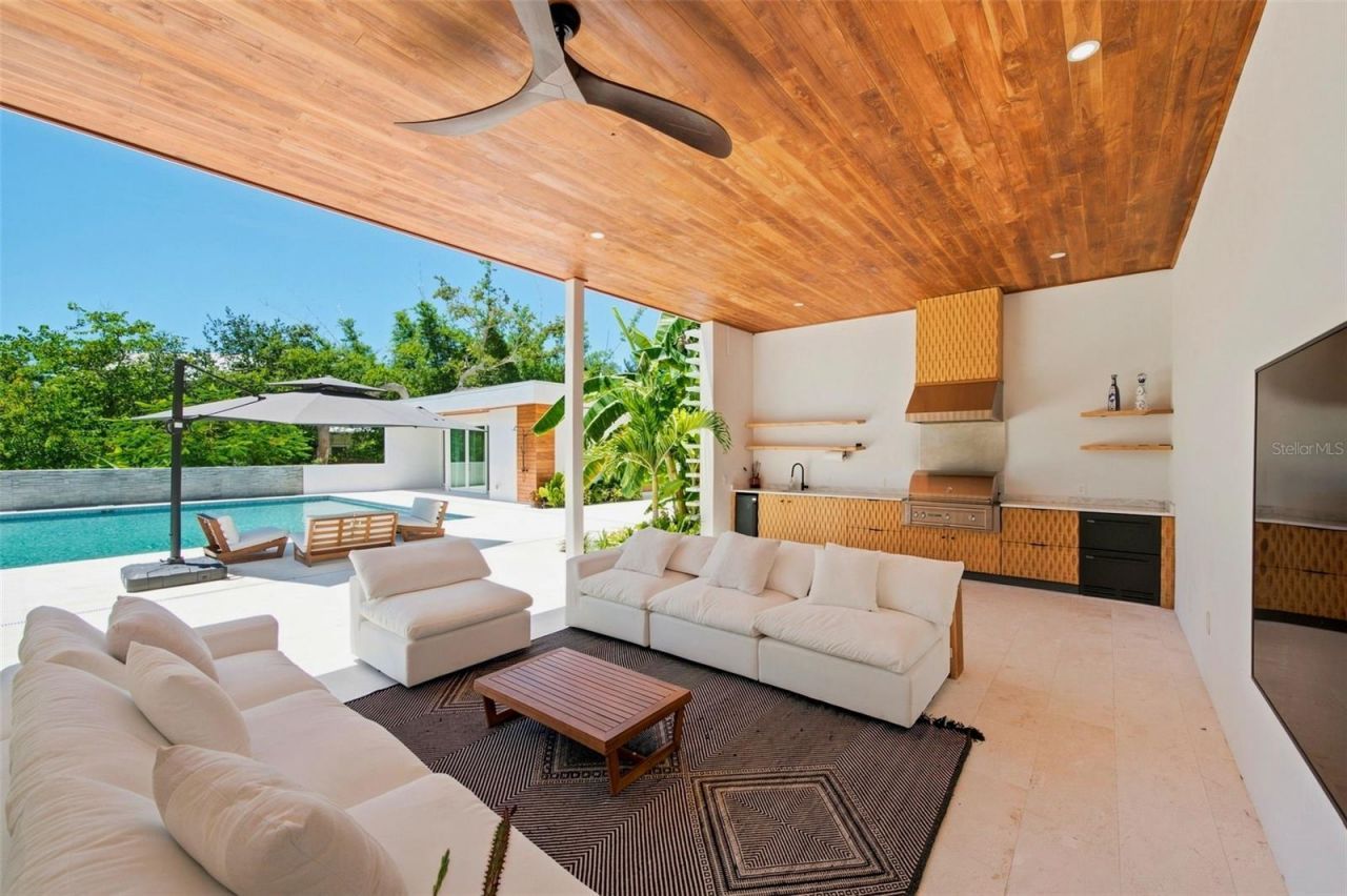 1355 Roberts Bay Lane, Sarasota, FL 34242 Photo