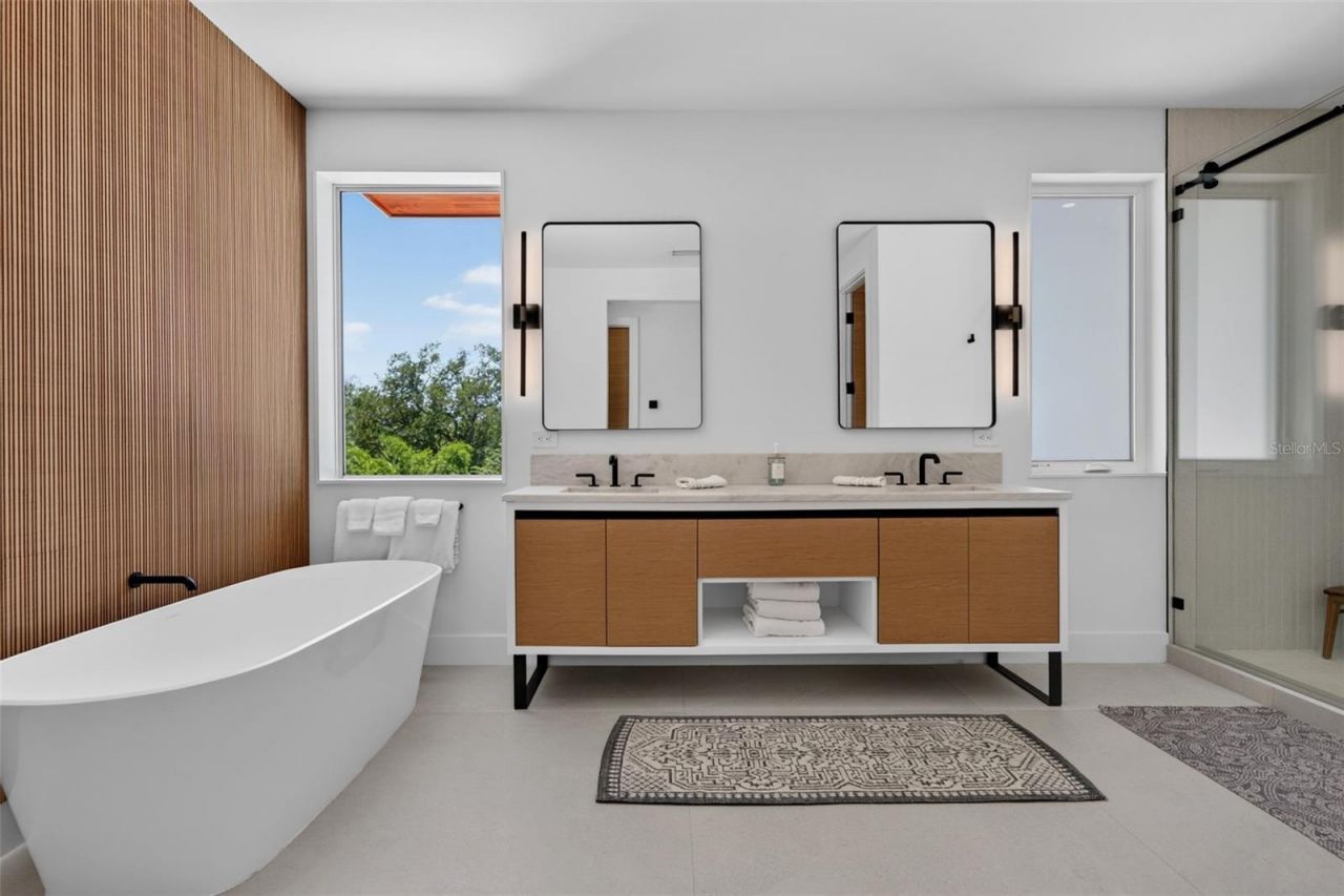 1355 Roberts Bay Lane, Sarasota, FL 34242 Photo