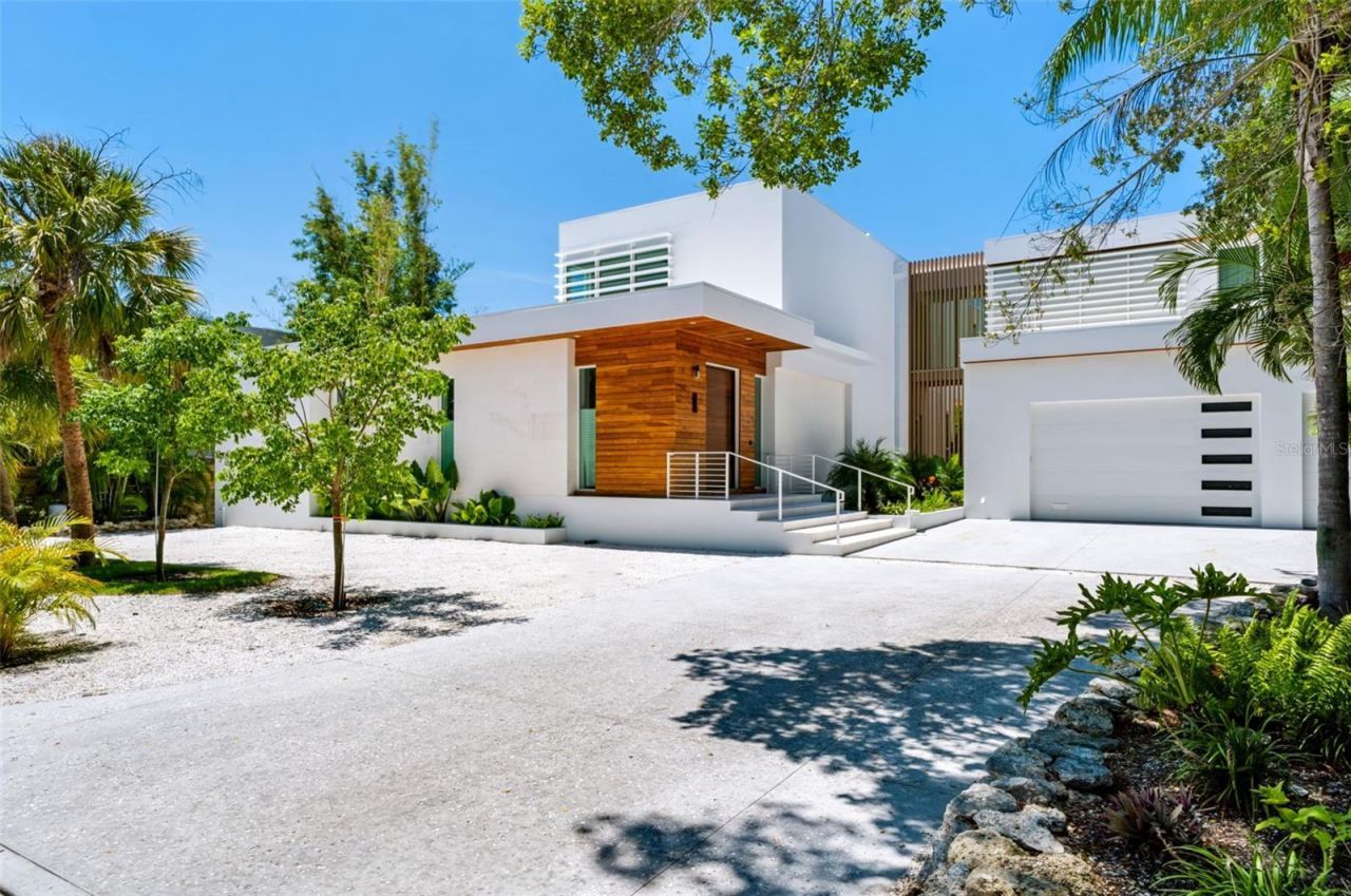 1355 Roberts Bay Lane, Sarasota, FL 34242 Photo
