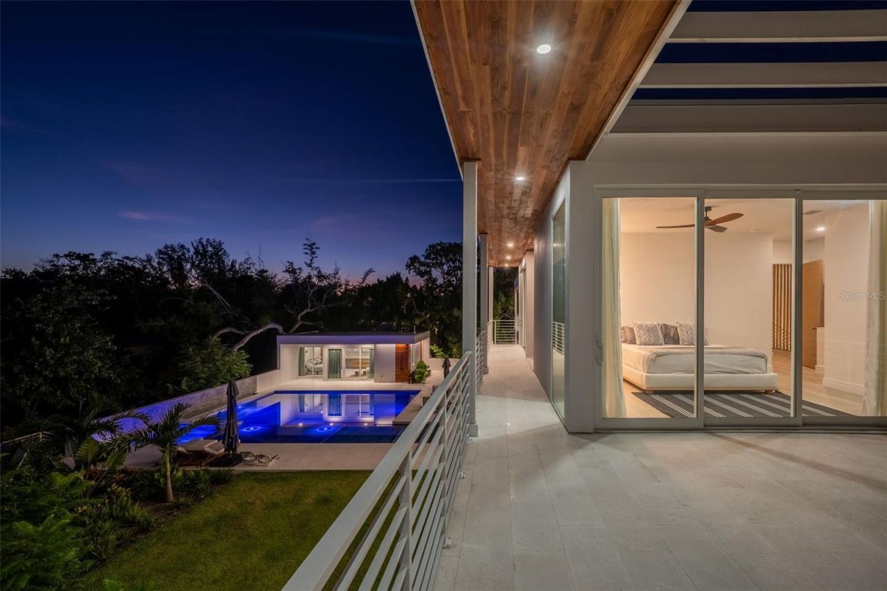 1355 Roberts Bay Lane, Sarasota, FL 34242 Photo