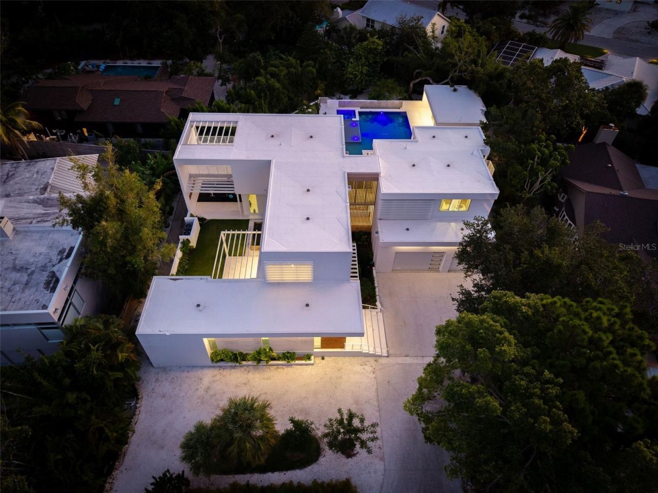 1355 Roberts Bay Lane, Sarasota, FL 34242 Photo